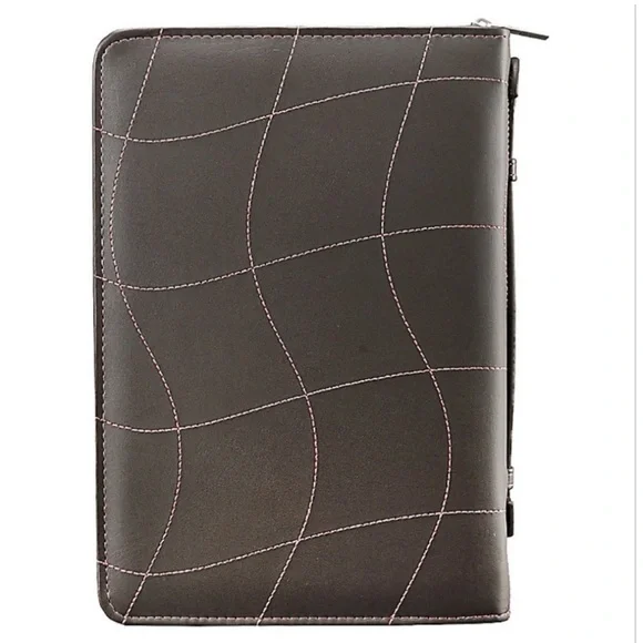 Christian Art Gift NWT Pink/Brown Bible Cover Faux Leather 1 Corinthians 13 Love - Picture 3 of 13